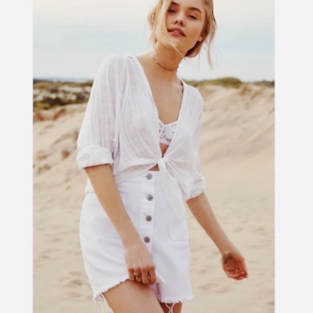 Urban Outfitters BDG White Denim Button Up Skirt